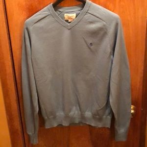 PENGUIN V-NECK SWEATER